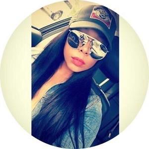 Meet your Posher, Crystal